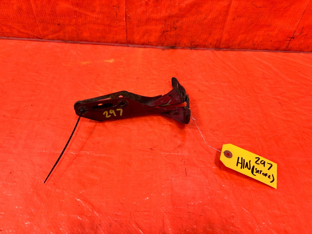 96 00 HONDA CIVIC   HOOD HINGE SET   DRIVER LEFT PASEENGER RIGHT   OEM   #2960