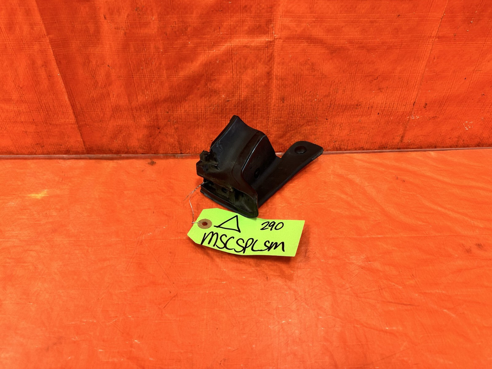 00 09 HONDA S2000 PASSENGER RIGHT SOFT TOP POST WEATHER STRIP TRIM   OEM #2900