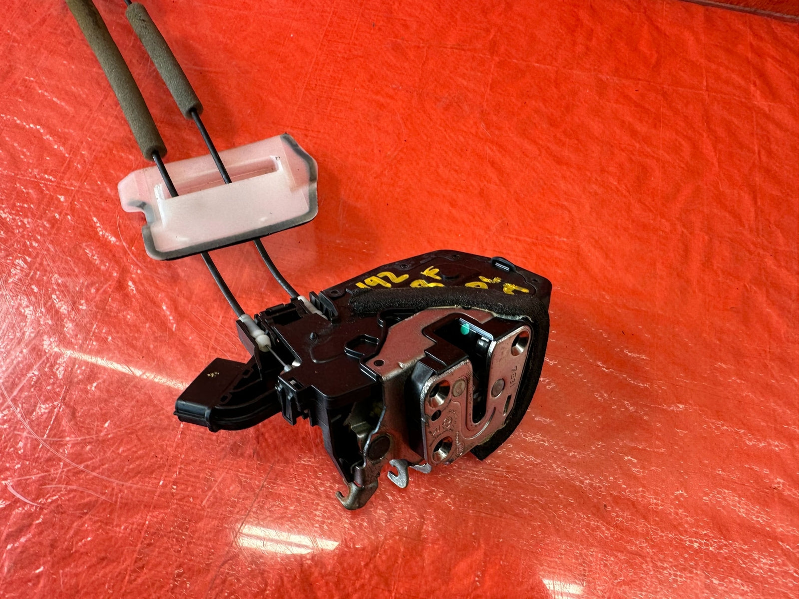 07 13 INFINITI G35 G37 SEDAN   DOOR LOCK ACTUATOR PASSENGER RIGHT FRONT OEM #1925