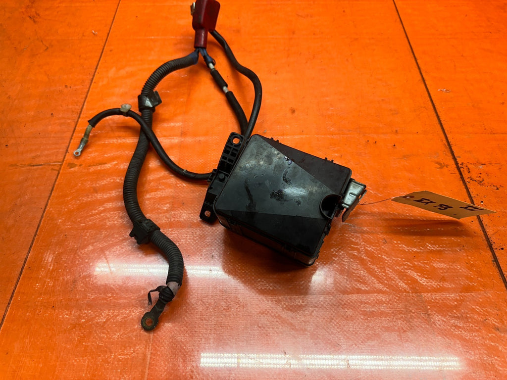 94 01 ACURA INTEGRA ENGINE BAY FUSE BOX WITH CHARGE HARNESS OEM #3317