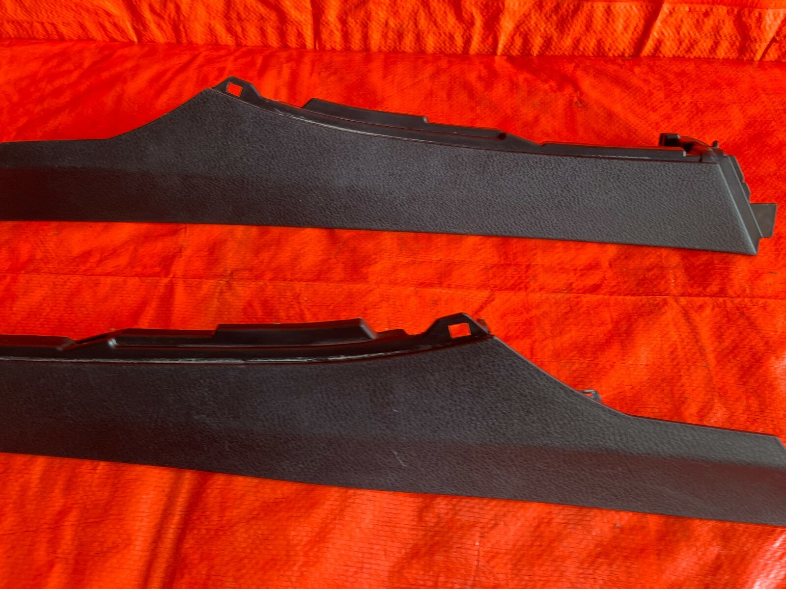 11 14 SUBARU IMPREZA WRX STI SEDAN   CENTER CONSOLE ARM REST TRIM LEFT RIGHT OEM6
