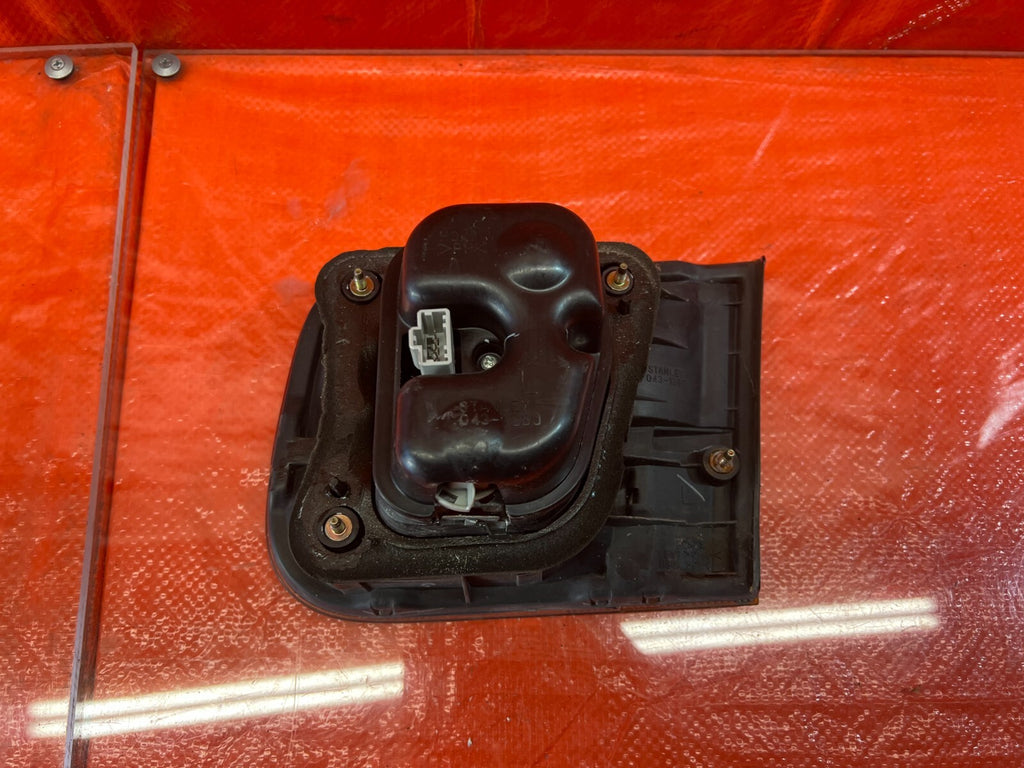 96 98 HONDA CIVIC   COUPE   DRIVER LEFT   INNER TAIL LIGHT LAMP   OEM #1308