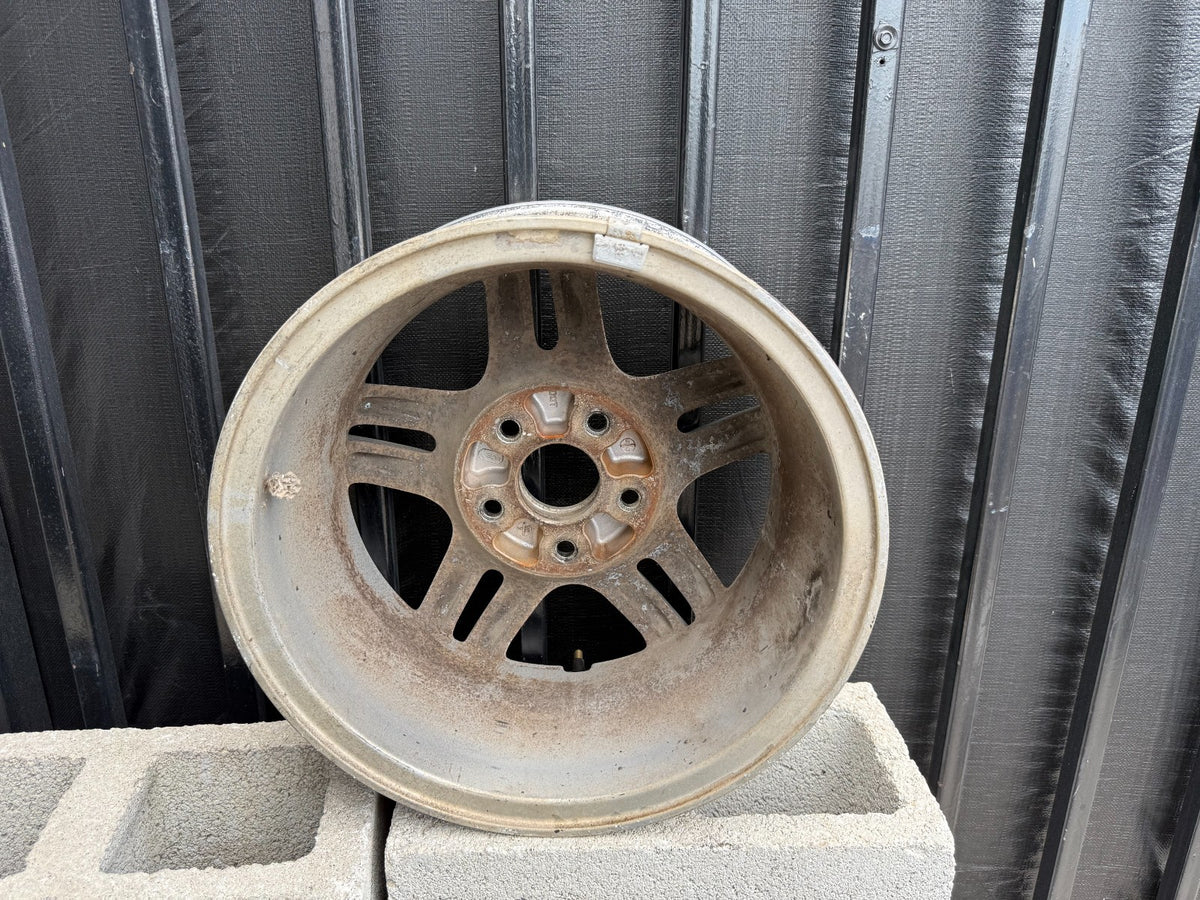 97-01 HONDA CR-V CRV - FACTORY 5 SPOKE WHEEL RIM OEM FACTORY OE #302-38
