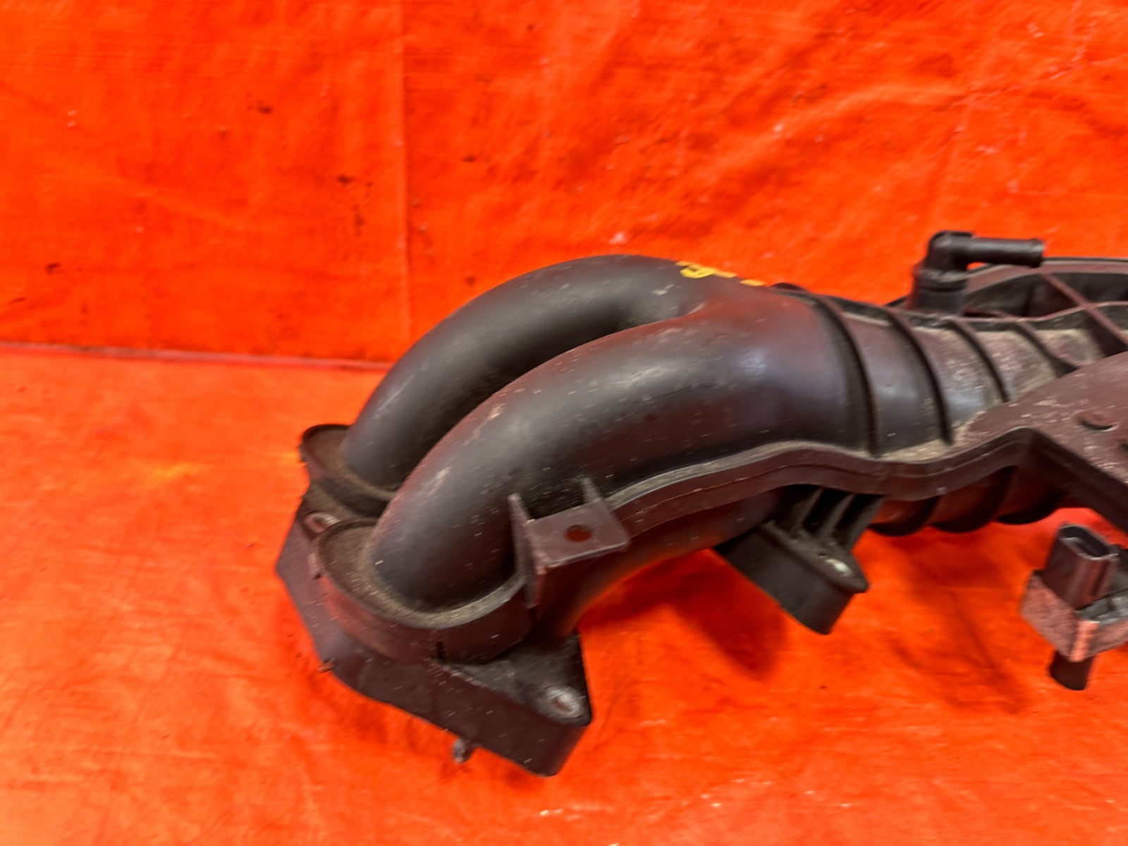 2009 09 MAZDA RX8 RX 8   13B MSP   INTAKE MANIFOLD PLASTIC PIPE   OEM #303 15