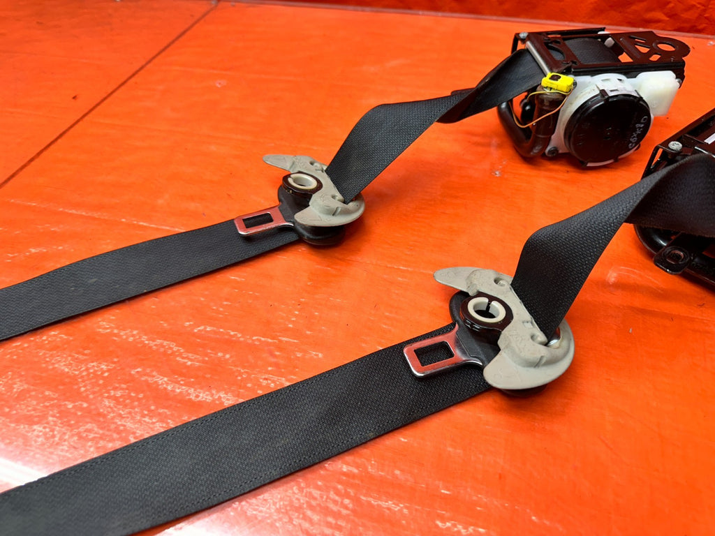 14 23 INFINITI Q50 LEFT & RIGHT FRONT SEAT BELTS SAFETY BELT BLACK OEM FACTORY 13