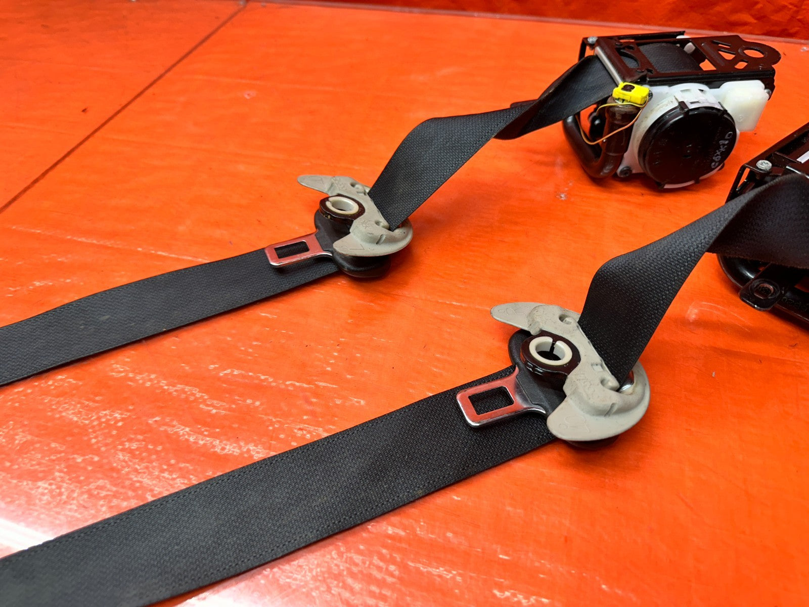 14 23 INFINITI Q50 LEFT & RIGHT FRONT SEAT BELTS SAFETY BELT BLACK OEM FACTORY 13