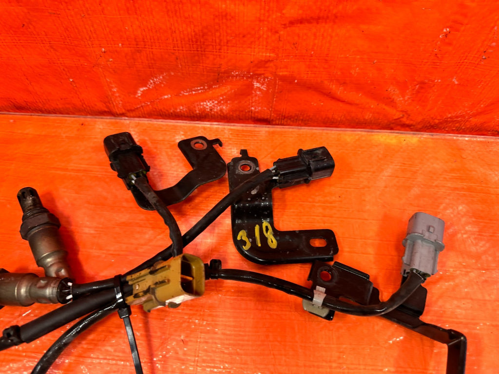 13 16 HYUNDAI GENESIS COUPE   OXYGEN O2 SENSORS   PRIMARY AND SECONDARY OEM 3183