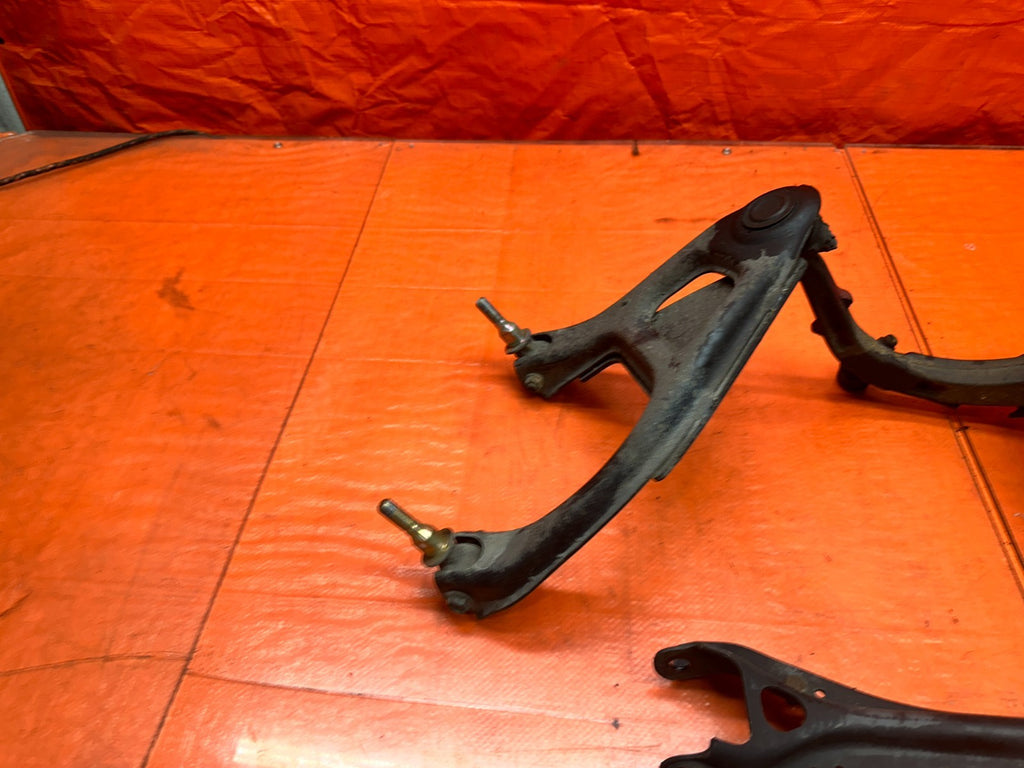 97 01 HONDA PRELUDE 2.2L LEFT DRIVER REAR KNUCKLE SPINDLE CONTROL ARMS OEM #33616