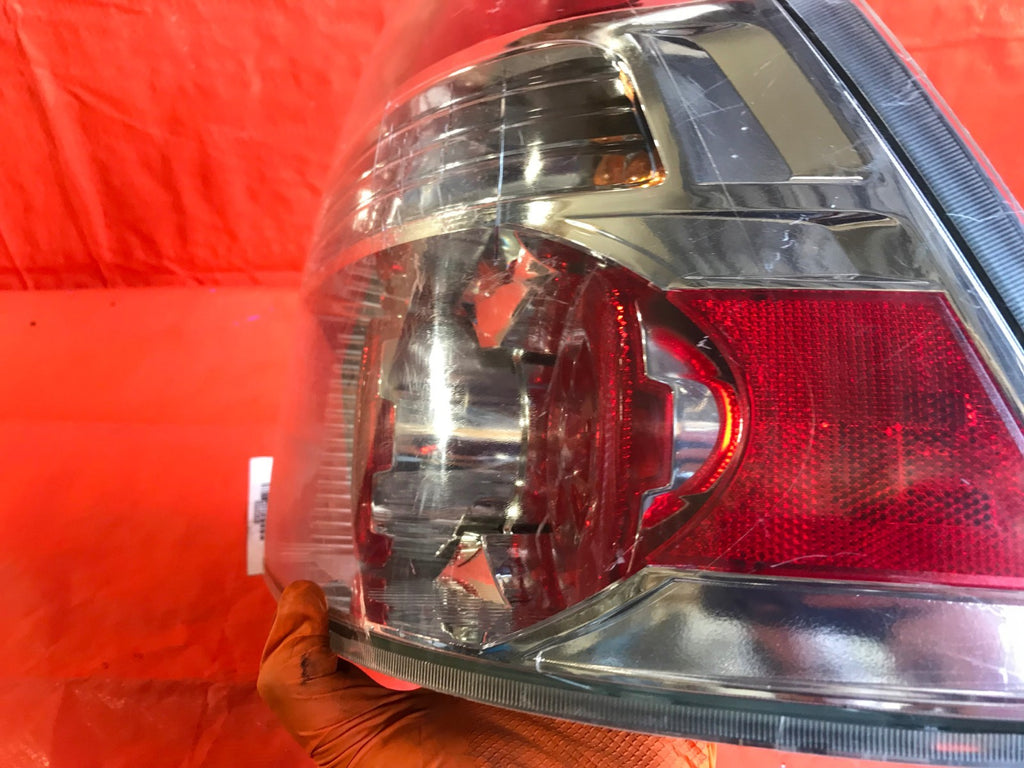 OEM 2008 08 CHEVROLET CHEVY AVEO SEDAN PASSENGER RIGHT TAIL LIGHT LAMP R RH3