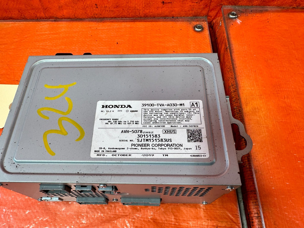 2018 18 HONDA ACCORD LX   AM FM RADIO STEREO MODULE   39100 TVA A030 M1 OEM 3242