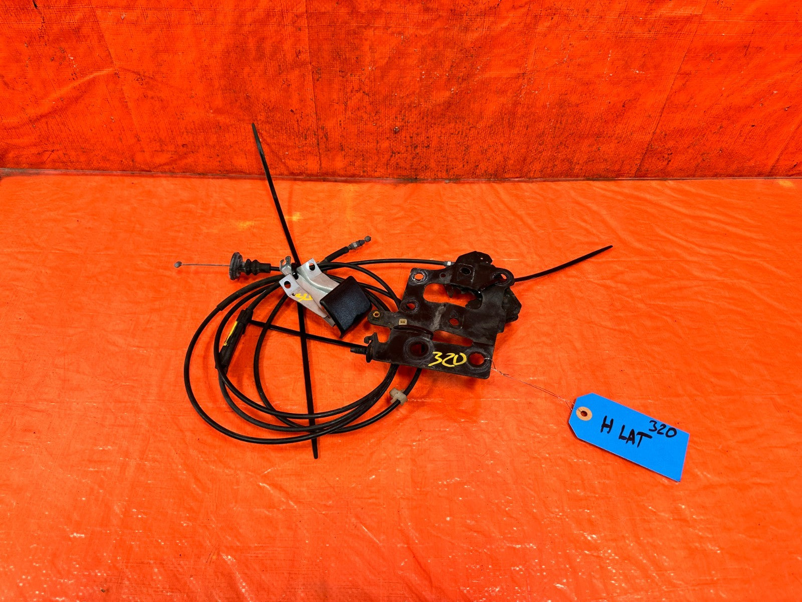 08 15 INFINITI G37 COUPE & CONVERTIBLE   HOOD RELEASE WIRE CABLE   OEM 3200