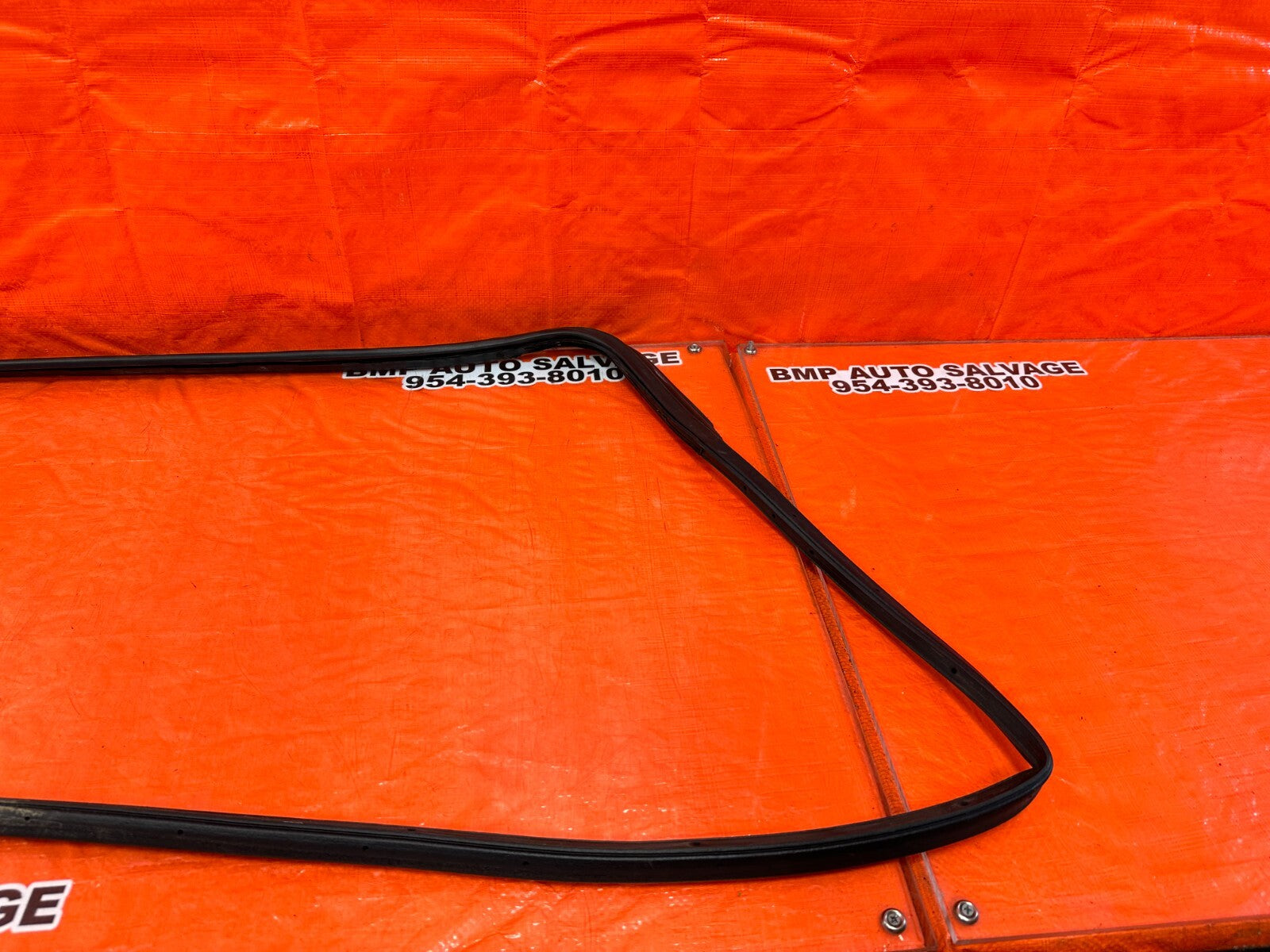 08 12 HONDA ACCORD SEDAN PASSENGER RIGHT REAR DOOR WEATHER STRIP RUBBER OEM 2511
