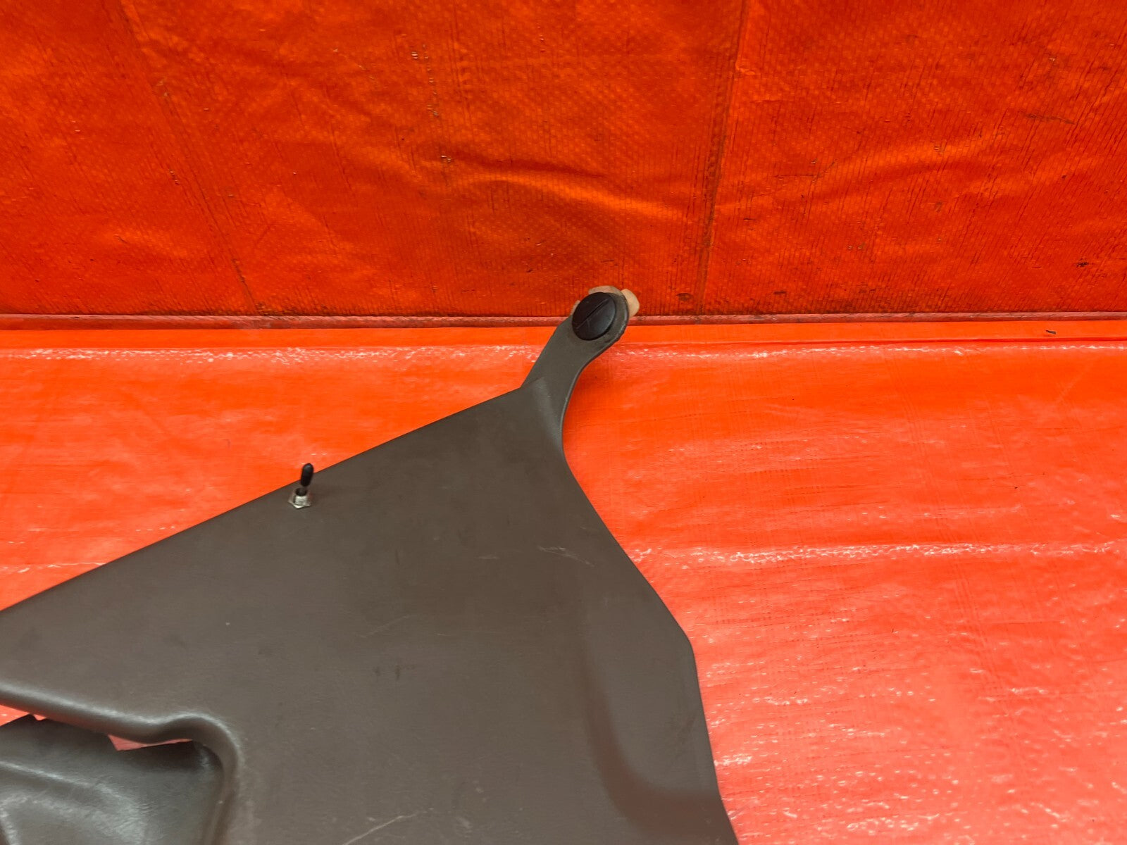 94 01 ACURA INTEGRA   KICK PANEL   PASSENGER RIGHT SIDE   TAN COLOR   OEM #1647