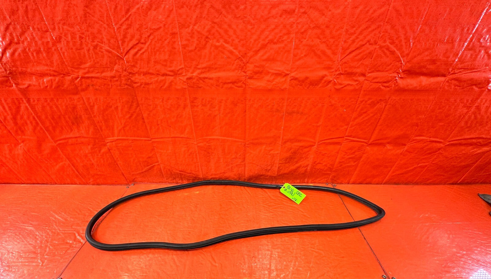 06 11 CIVIC 4D SEDAN   PASSENGER RIGHT REAR DOOR TO CHASSIS OPEN TRIM   OEM #2820