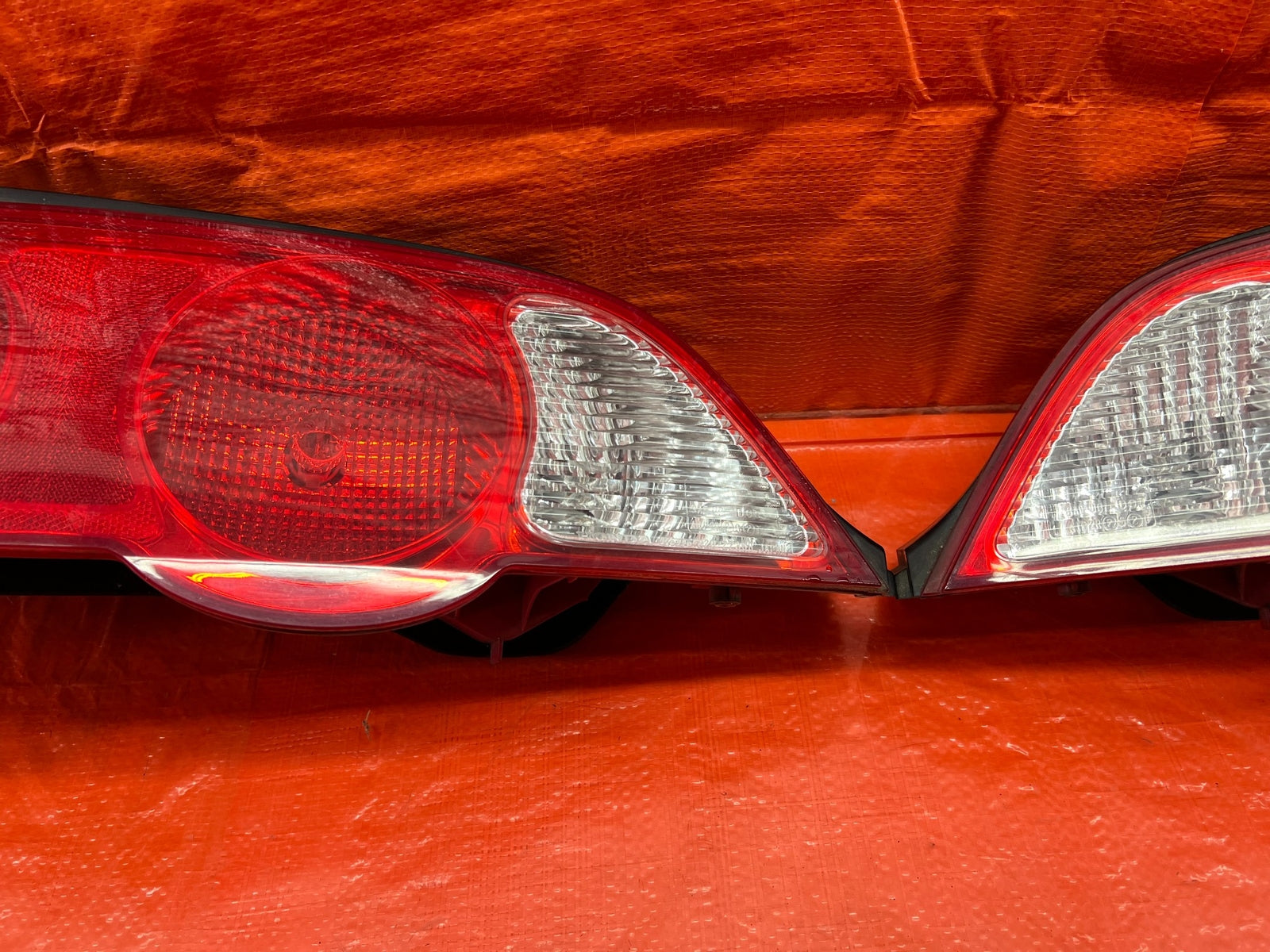 02 04 ACURA RSX   REAR BUMPER COVER LOWER FENDER TRIM LEFT RIGHT   OEM #17913