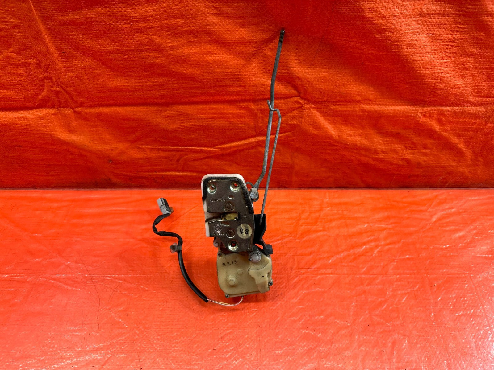 94 01 INTEGRA SEDAN   PASSENGER RIGHT FRONT DOOR LOCK ACTUATOR   OEM #2282