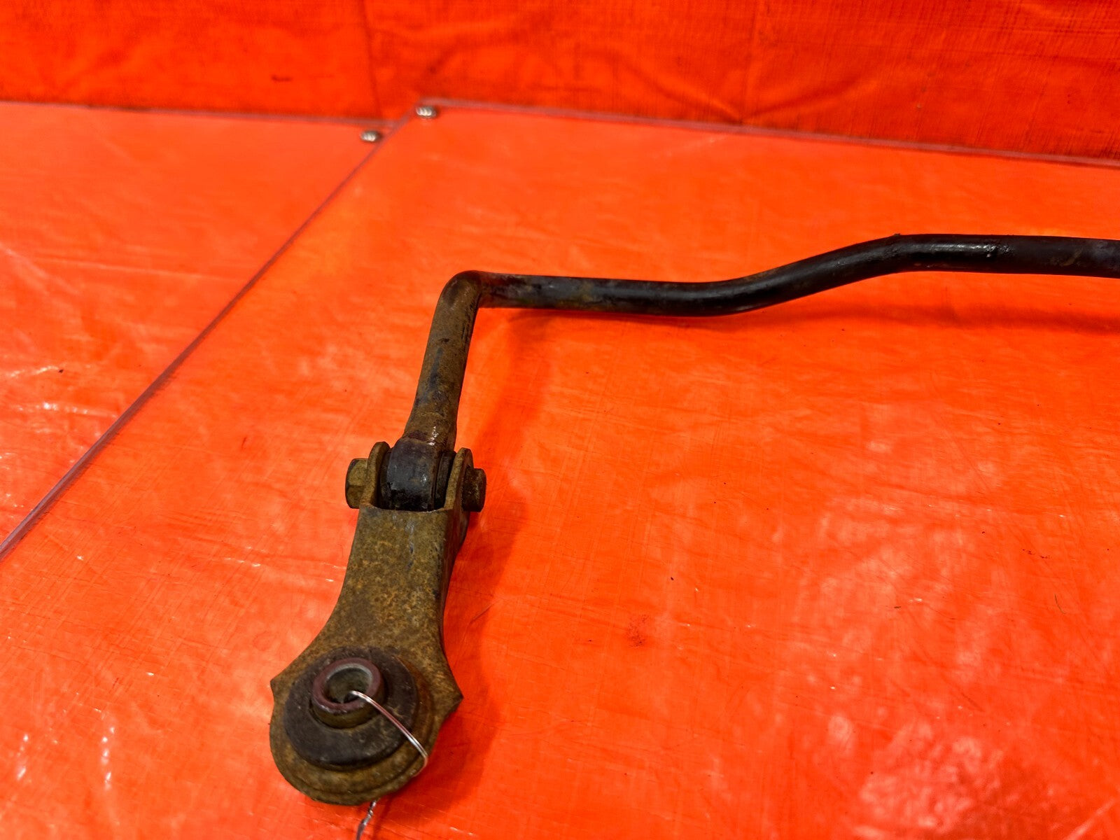 94 01 INTEGRA LS RS GS GS R   REAR   SWAY STABILIZER BAR   52300 SR3 A01 OEM 2747