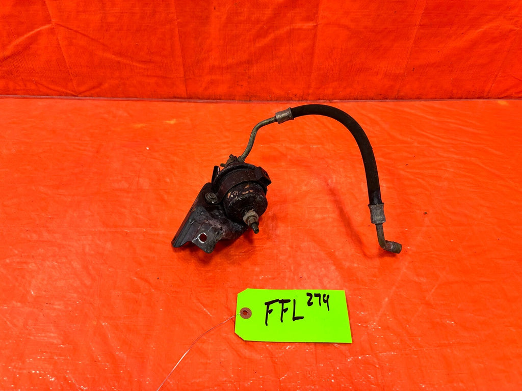 94 01 ACURA INTEGRA   FUEL FILTER MOUNTING BRACKET W/ FILTER   OEM FACTORY 2740