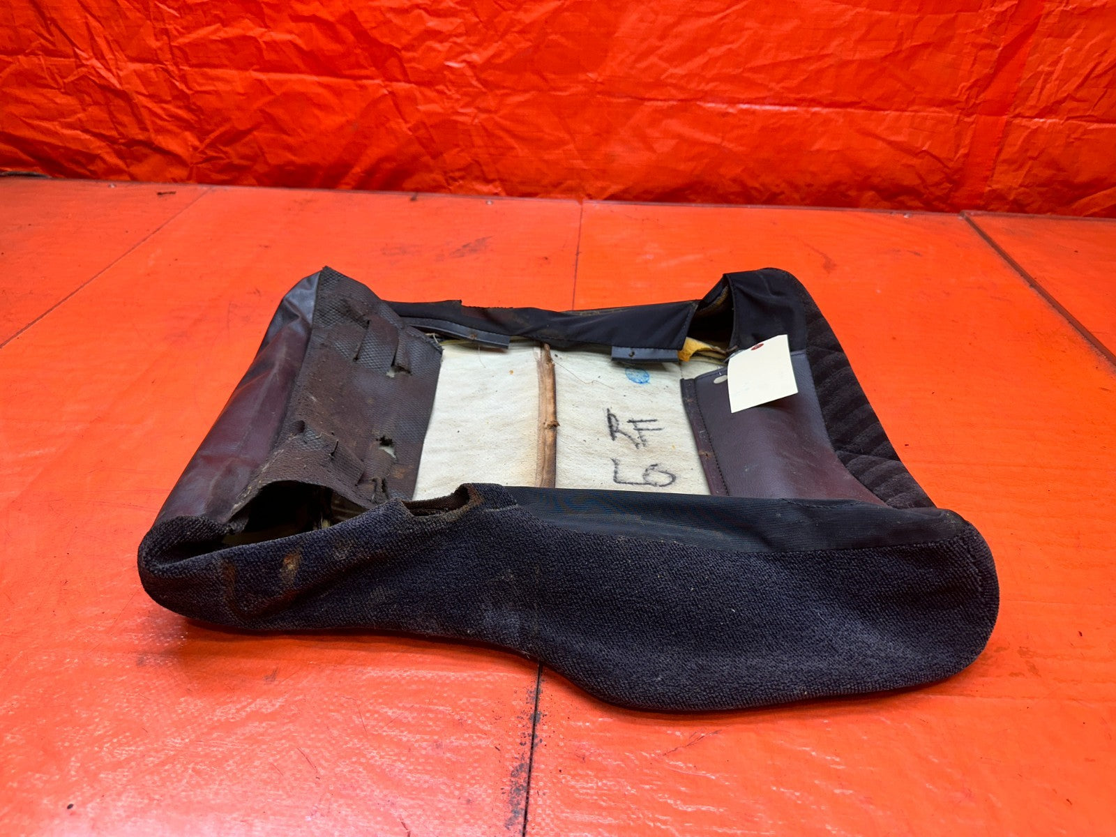 92 96 HONDA PRELUDE RIGHT FRONT LOWER SEAT CLOTH SKIN OEM #3327
