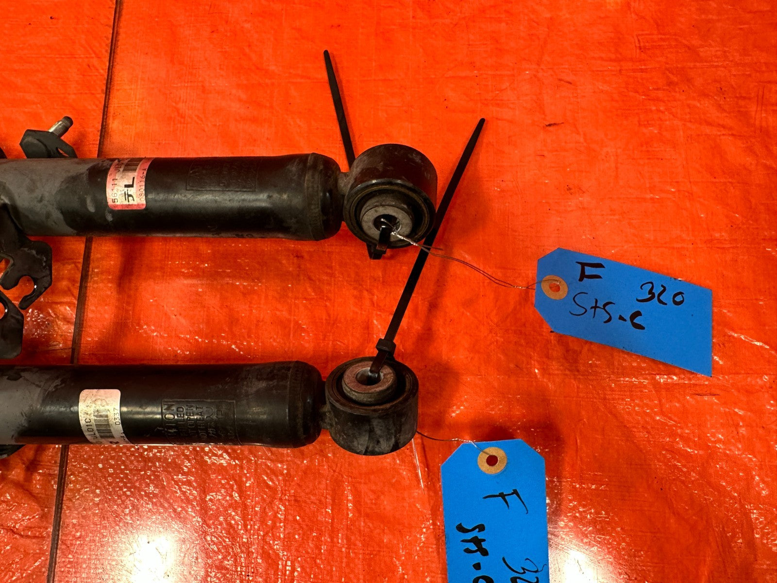 09 13 INFINITI G37 COUPE RWD ONLY FRONT SHOCKS & SPRINGS LEFT AND RIGHT OEM #3205