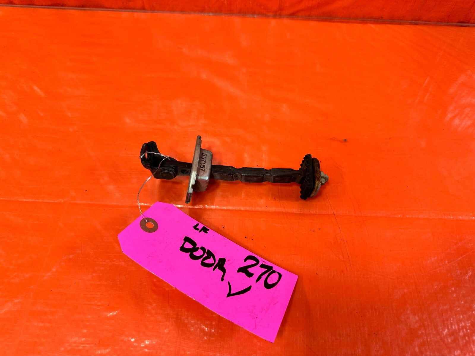 06 11 CIVIC 4D SEDAN   DRIVER LEFT FRONT DOOR CHECKER HINGE ARM STOPPER OEM #2700
