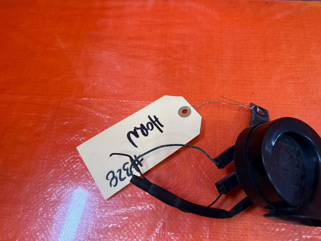 08 13 INFINITI G37 COUPE 2D   LOW NOTE HORN ASSEMBY   OEM #3289