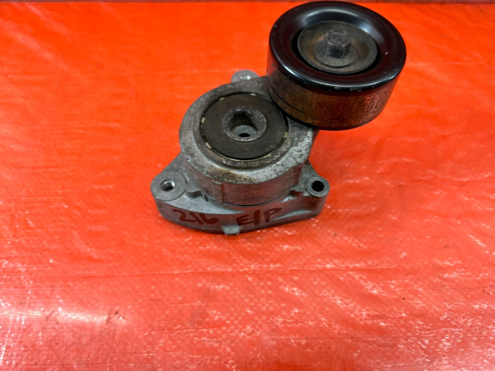 02 05 HONDA CIVIC SI EP3 HATCH   K20A3 ENGINE ACCESSORY BELT TENSIONER   OEM 2166