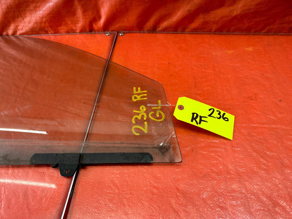 92 95 HONDA CIVIC   COUPE & HATCH   DOOR GLASS WINDOW   PASSENGER RIGHT OEM 2361
