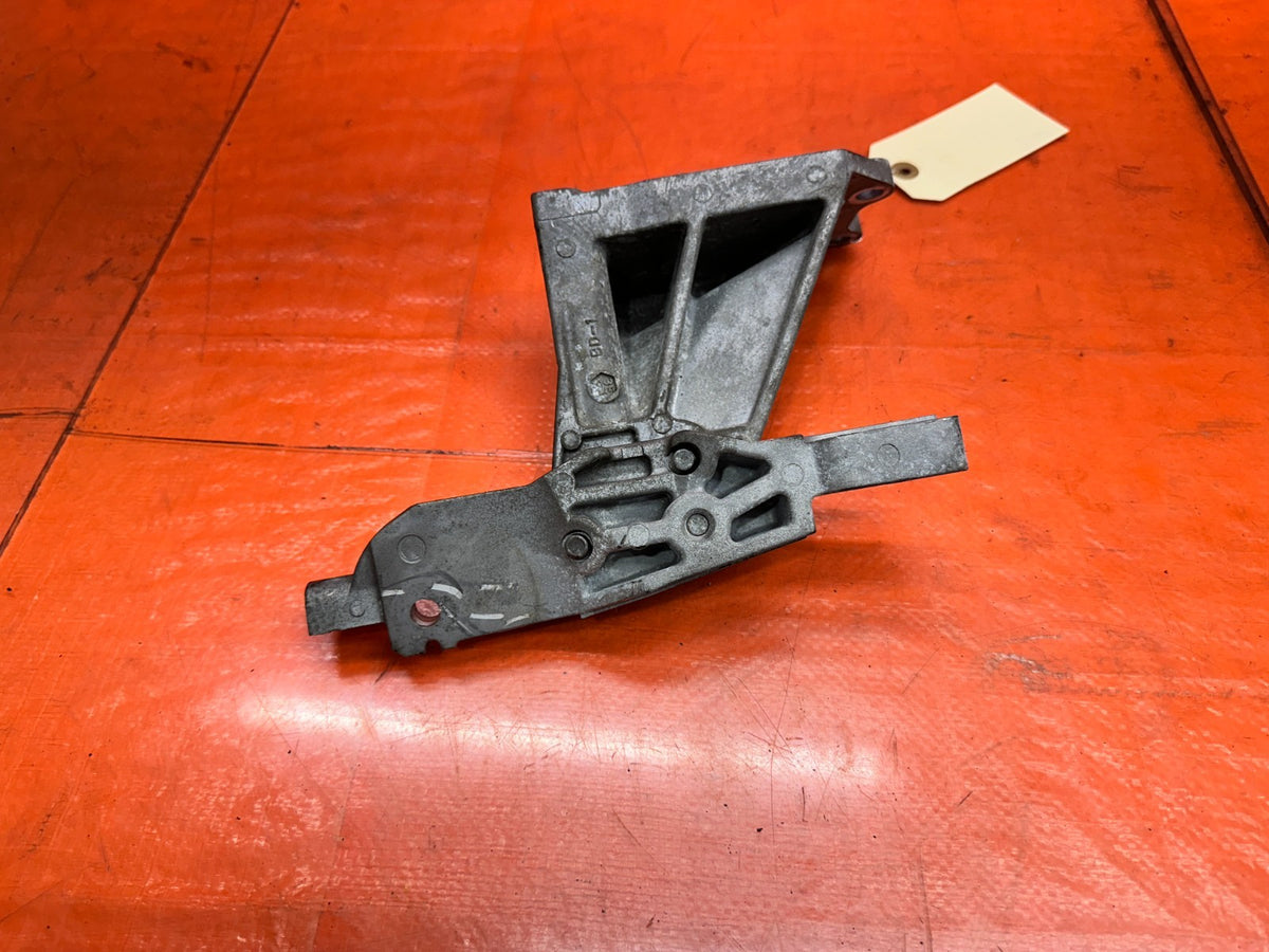 14-15 INFINITI Q50 3.7L AWD VQ37VHR ALUMINUM ENGINE MOTOR MOUNT BRACKET OEM #3457