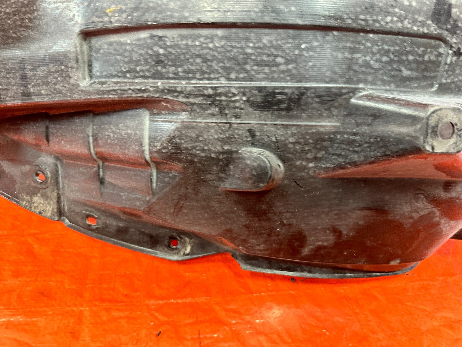 14 20 INFINITI Q50 RIGHT FRONT FENDER LINER SPLASH GUARD REAR PORTION 2966
