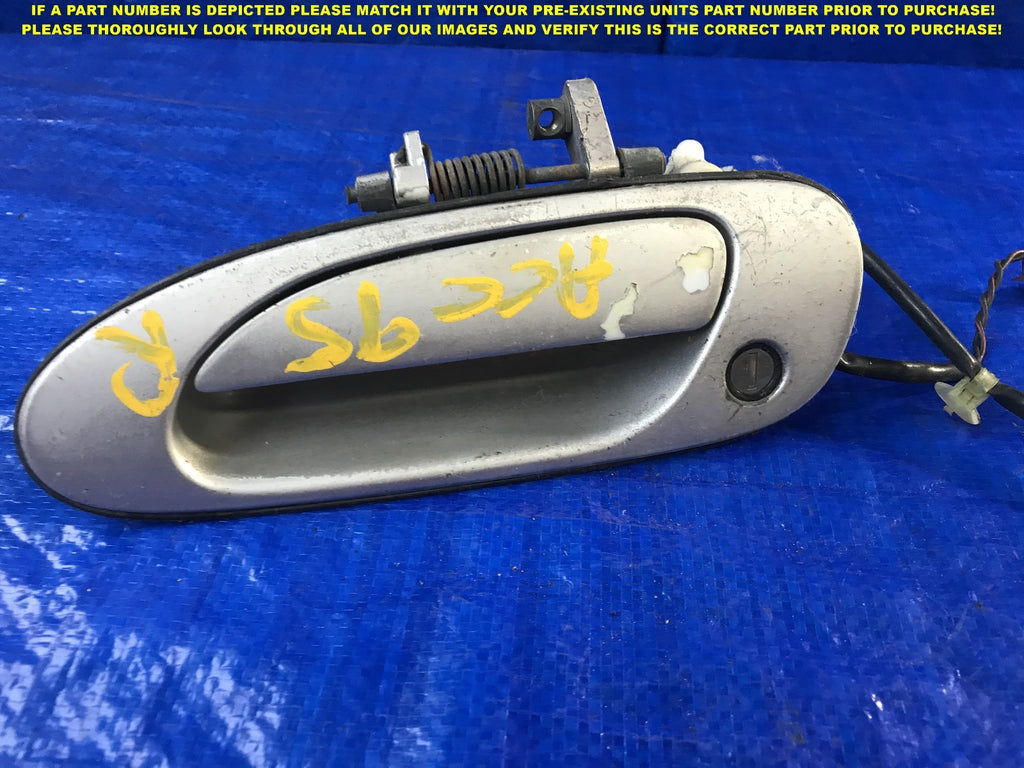 OEM 1996 1997 96 97 HONDA ACCORD DRIVER LEFT FRONT EXTERIOR DOOR HANDLE  1