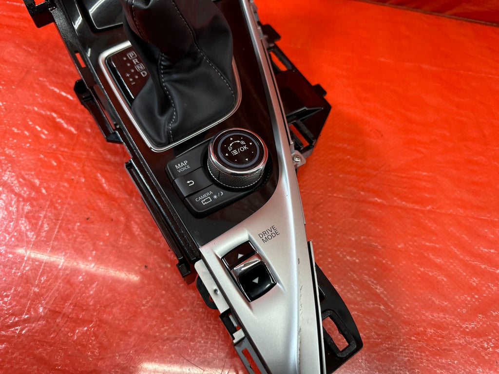 2018 18 INFINITI Q60 RED SPORT SHIFTER CONSOLE W/ NAVIGATION & CAMERA OPTION 2006