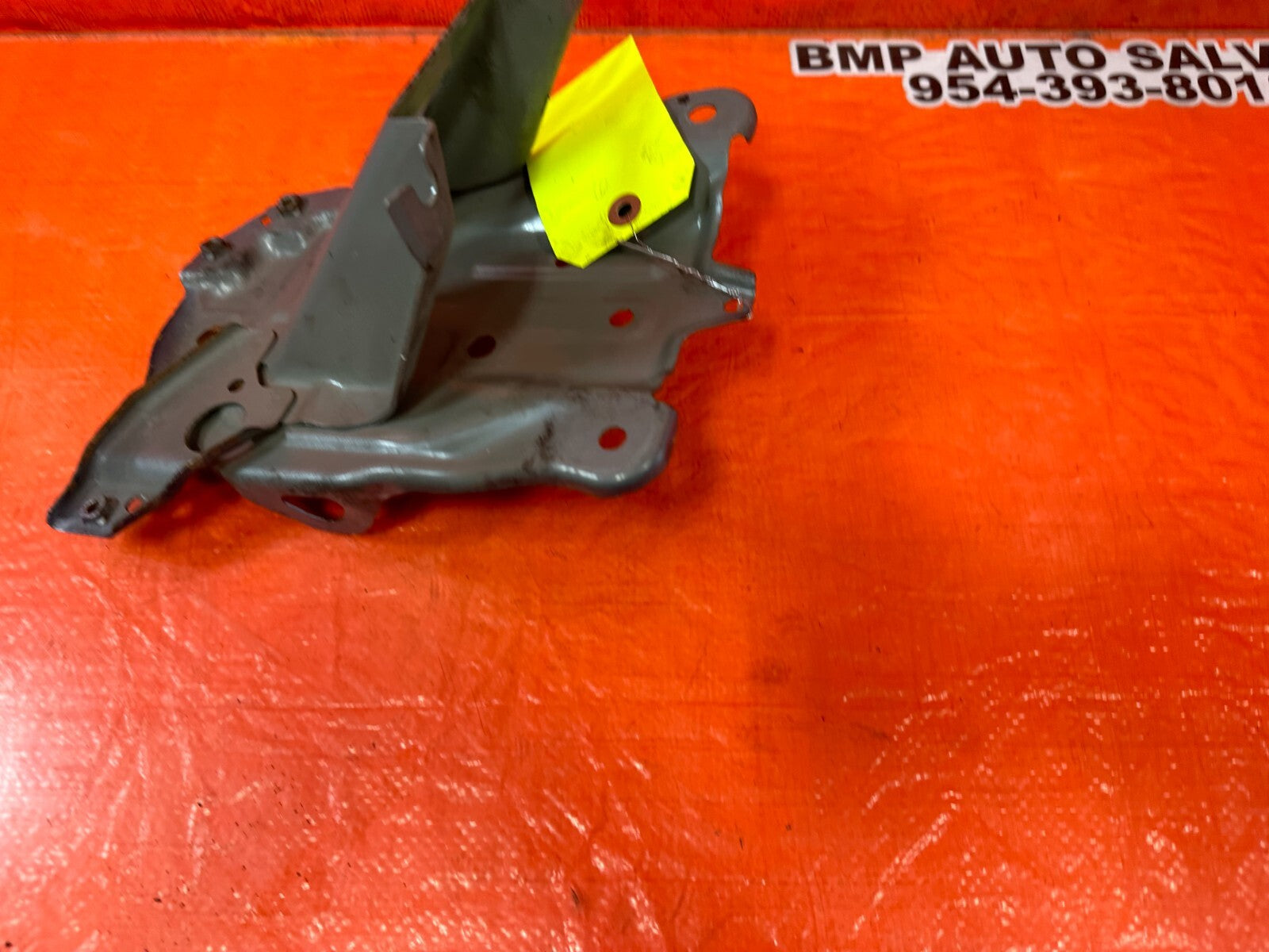 04 08 ACURA TSX   BATTERY TRAY   OEM FACTORY #2556