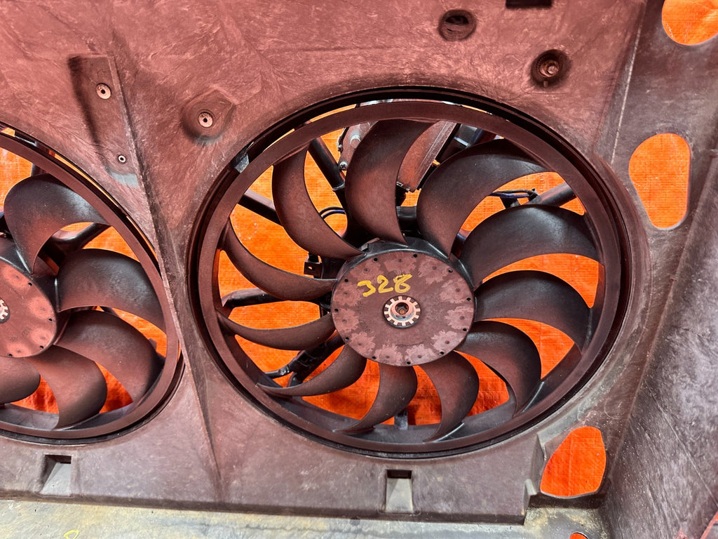 08 15 INFINITI G37 & Q60   2D COUPE   RADIATOR SUPPORT W/ COOLING FANS OEM #3287