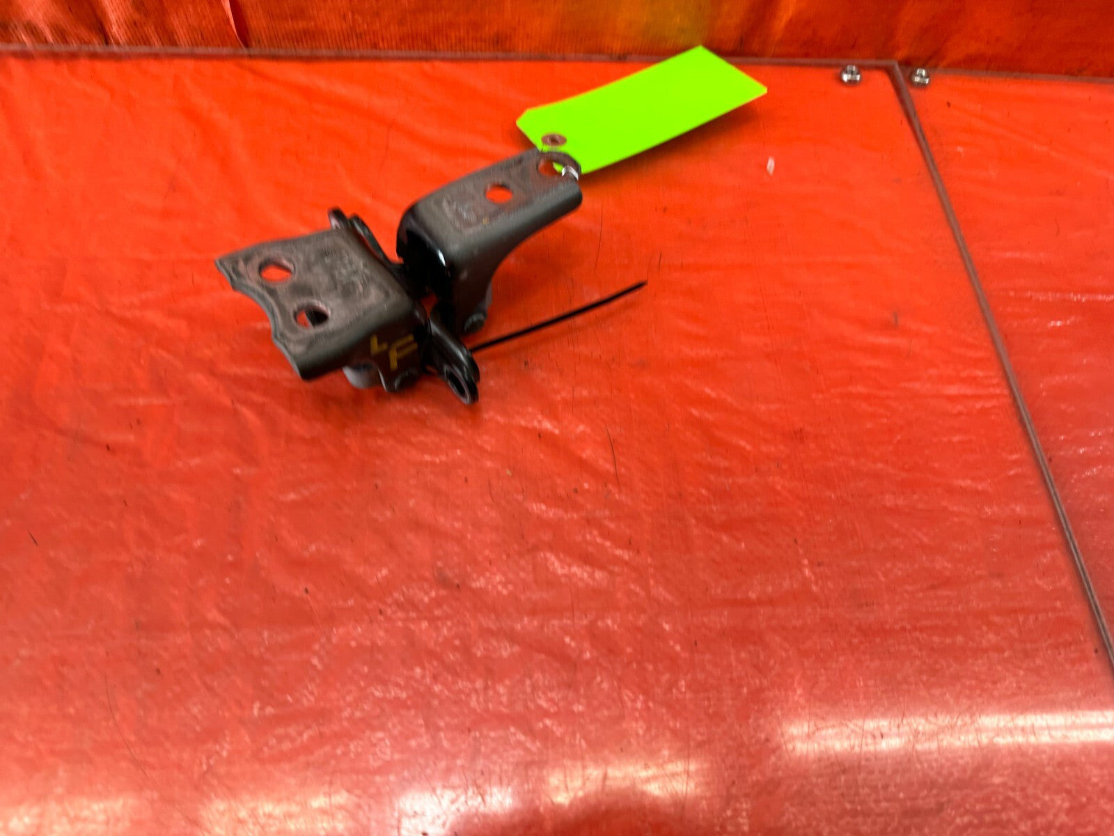 04 12 ACURA TSX   DRIVER LEFT FRONT DOOR HINGE SET UPPER LOWER   OEM #2335
