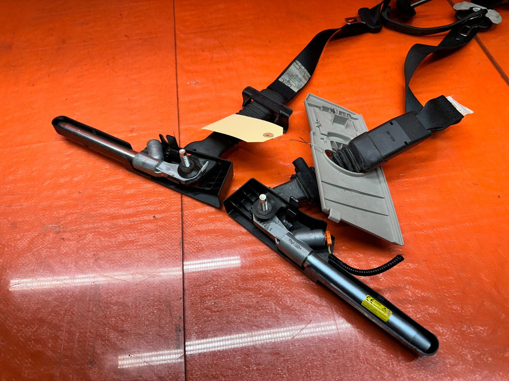 14 23 INFINITI Q50 LEFT & RIGHT FRONT SEAT BELTS SAFETY BELT BLACK OEM FACTORY 27
