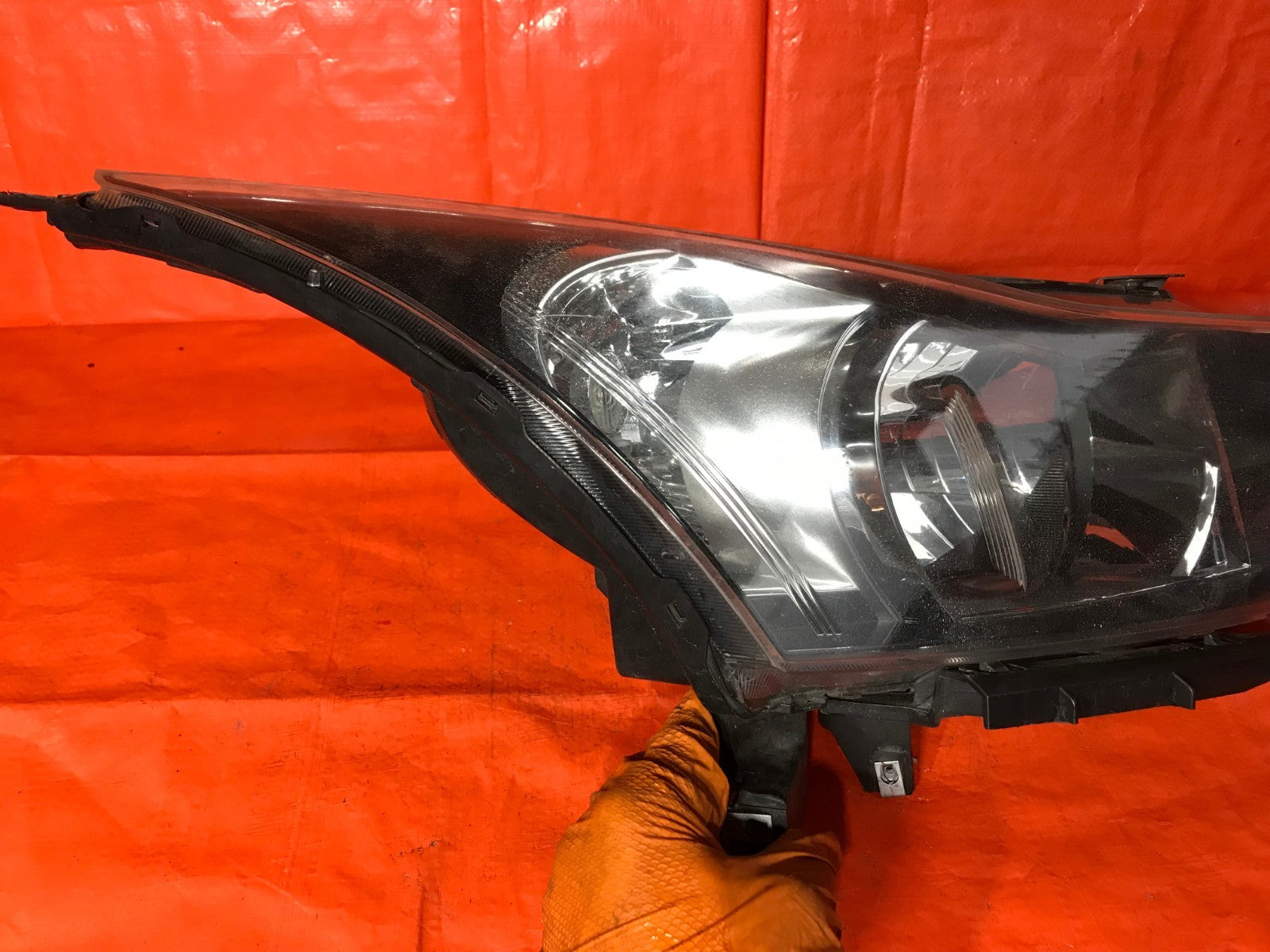 OEM 2011 2012 2013 2014 CHEVROLET CRUZE PASSENGER RIGHT HEADLIGHT HEADLAMP 4