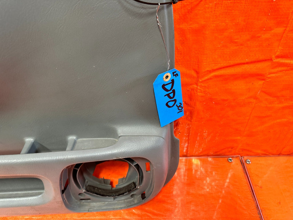 97 98 HONDA CR V CRV DRIVER LEFT FRONT DOOR PANEL CARD INSERT LINING OEM 3018