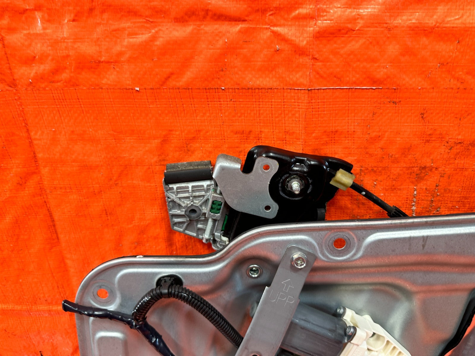 08 15 INFINITI G37 COUPE   PASSENGER RIGHT WINDOW REGULATOR   OEM #3208