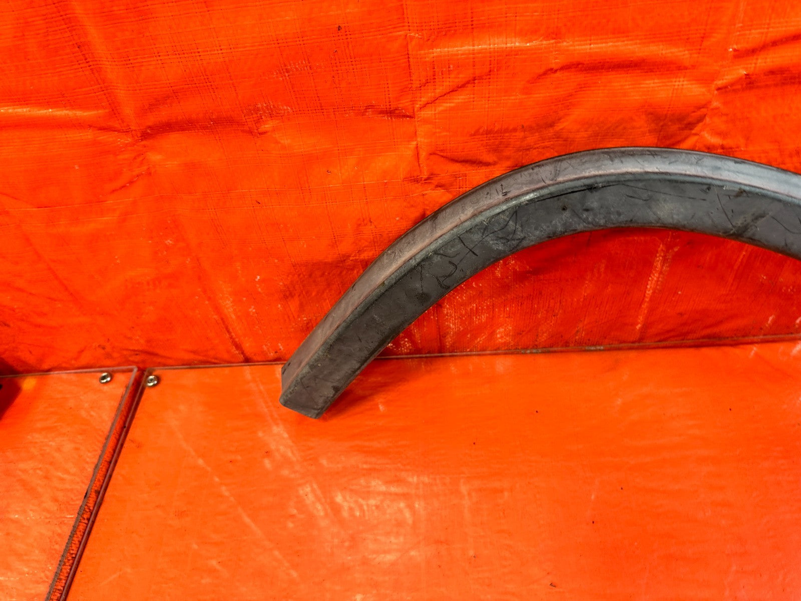 97 01 HONDA CR V CRV   DRIVER LEFT REAR   FENDER TRIM FENDER ARCH   OEM #3015