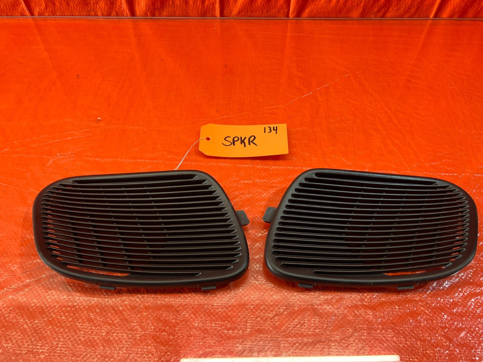 94 01 ACURA INTEGRA 2D REAR SPEAKER COVER TRIM PLASTIC LEFT  RIGHT BLACK OEM 1340