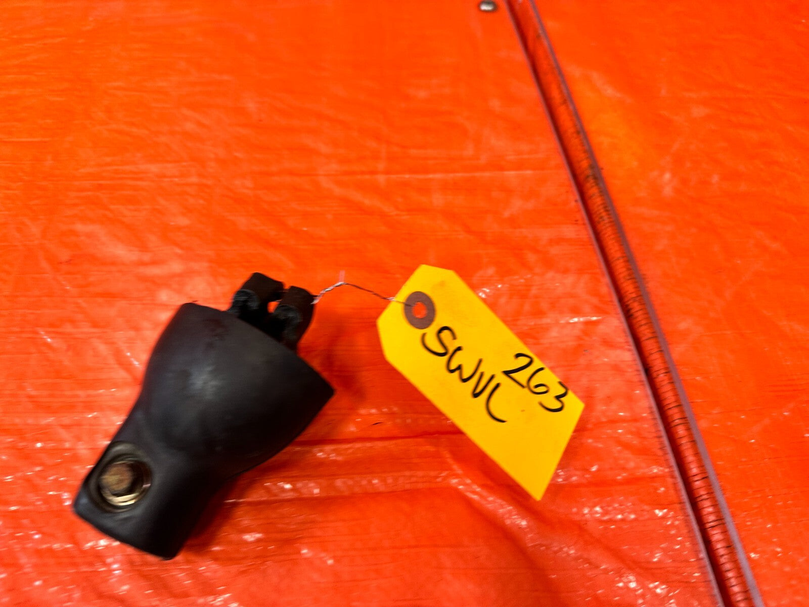 97 01 HONDA PRELUDE STEERING COLUMN TO RACK  U B JOINT SWIVEL YOKE CONNECTOR 2634