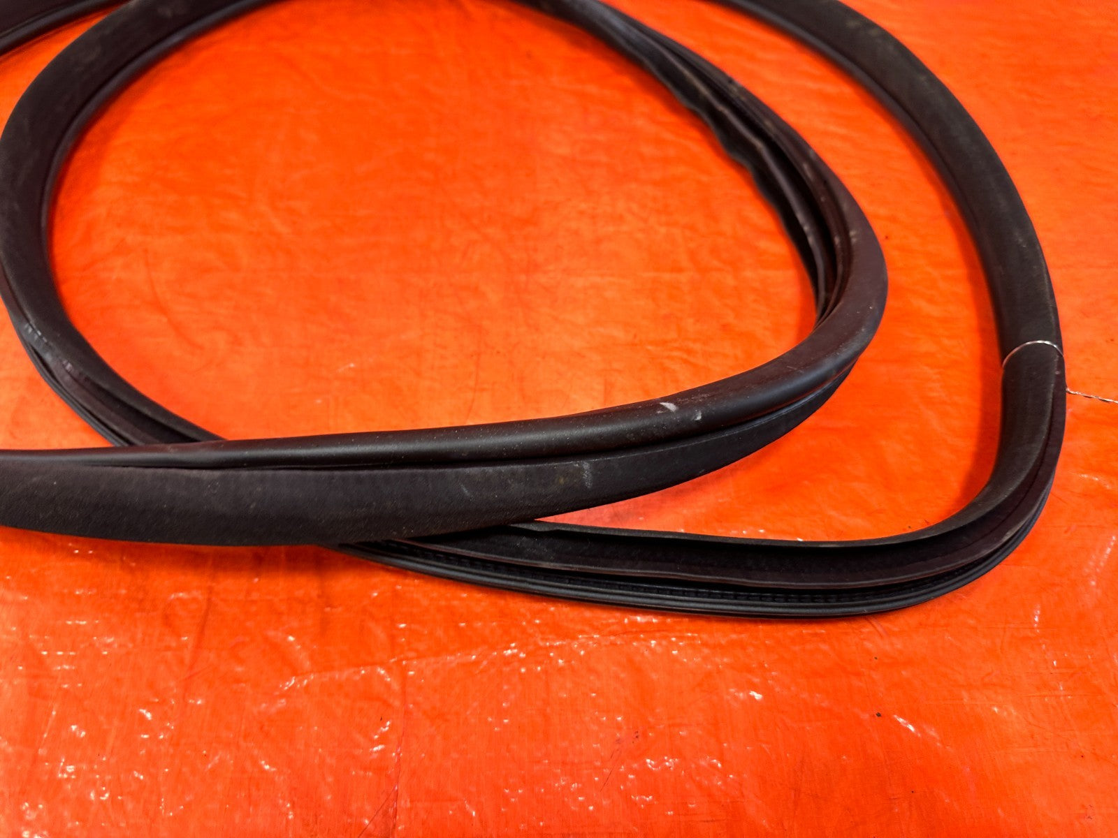 09 14 ACURA TSX   REAR TRUNK WEATHER STRIP RUBBER GASKET   OEM FACTORY #3053