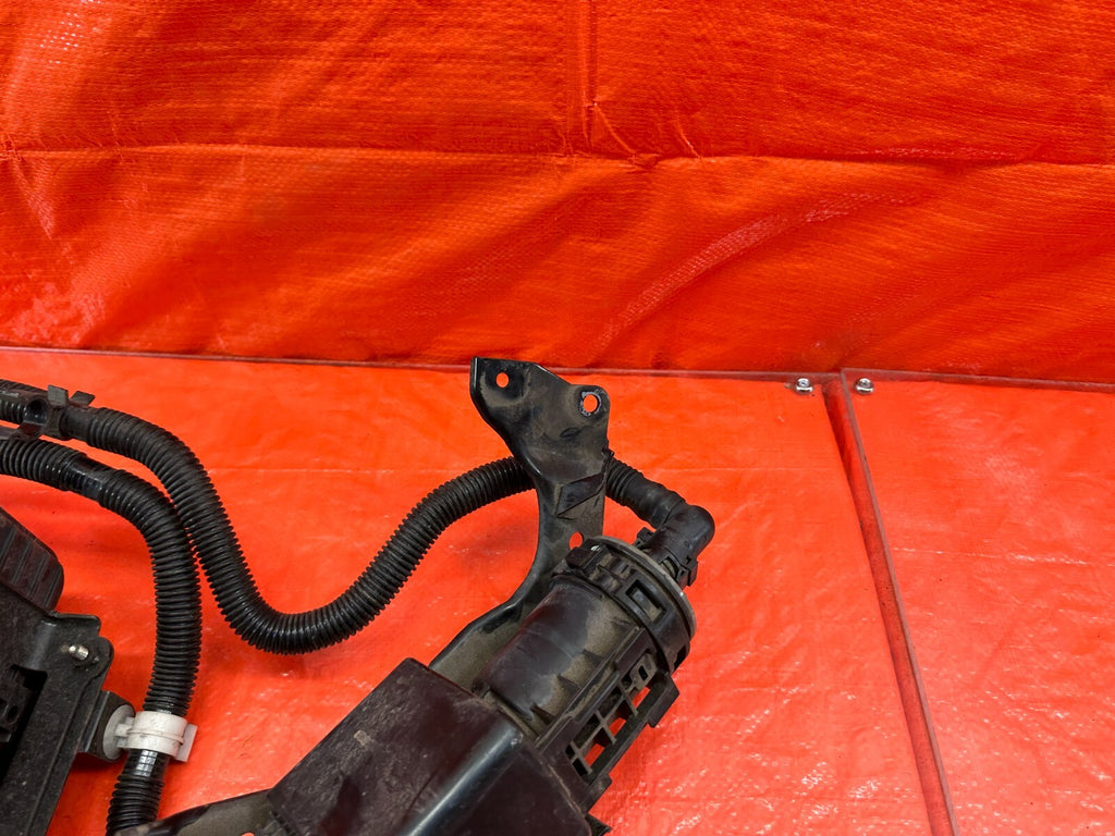15 21 SUBARU WRX & STI   EJ257 FUEL VAPOR CHARCOAL EVAP TANK CANISTER   OEM #1824