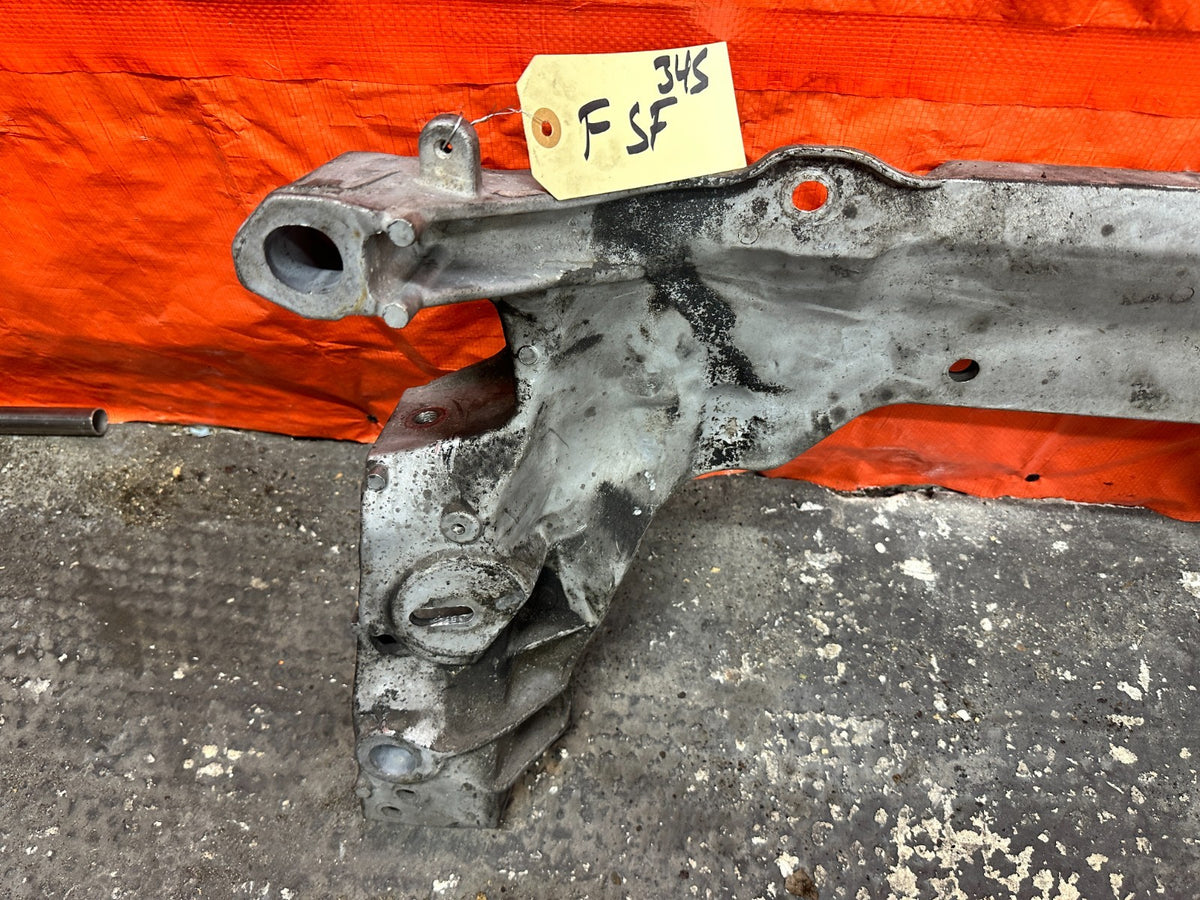 INFINITI Q50 3.7L AWD FRONT SUSPENSION ENGINE SUBFRAME K-MEMBER CROSSMEMBER4