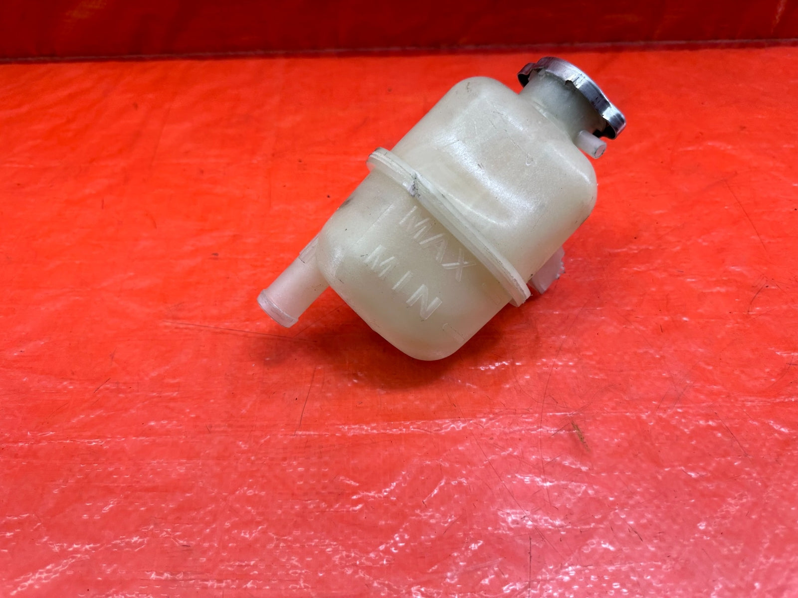 2018 18 INFINITI Q60 RED SPORT   COOLANT OVERFLOE EXPANSION TANK   REVIEW PICS4
