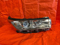 2017 2018 2019 TOYOTA HIGHLANDER   HALOGEN   PASSENGER RIGHT HEADLIGHT HEADLAMP0