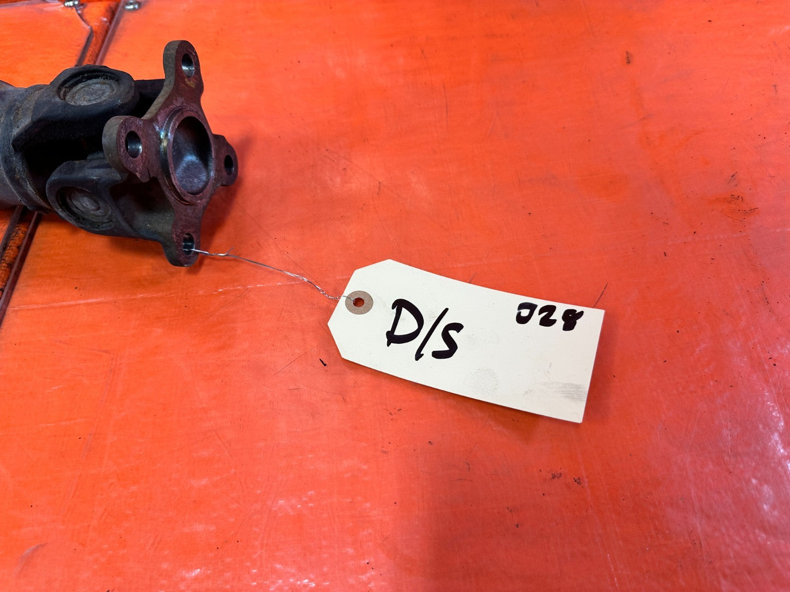 08 15 INFINITI G37 & Q60   6 SPEED MANUAL   DRIVESHAFT DRIVE SHAFT    OEM #3284
