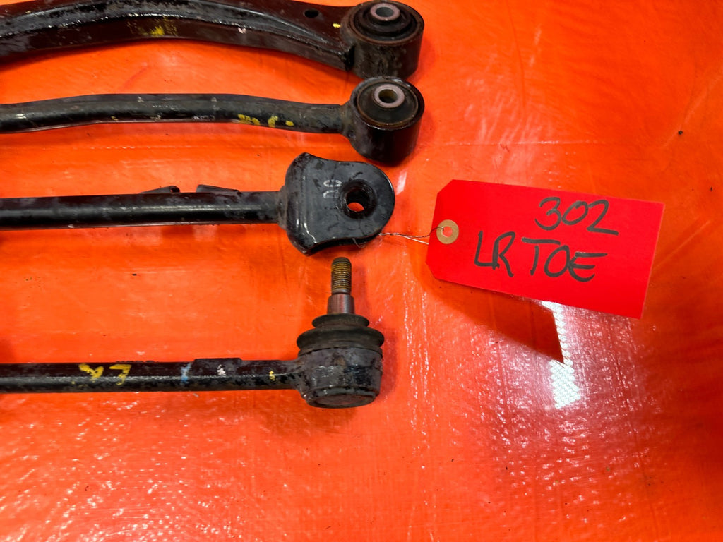 13 16 HYUNDAI GENESIS COUPE   LEFT REAR CONTROL ARMS UPPER LOWER ALL 4 OEM 30213