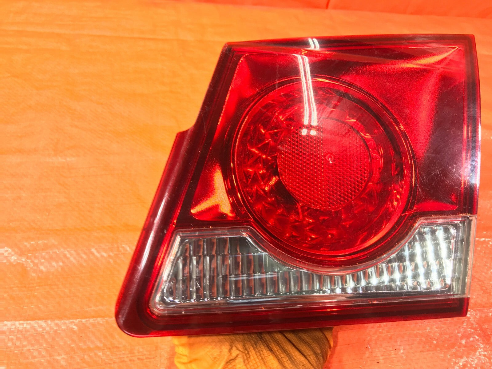 OEM 2013 2014 2015 CHEVROLET CRUZE PASSENGER RIGHT INNER TRUNK TAIL LIGHT LAMP 1